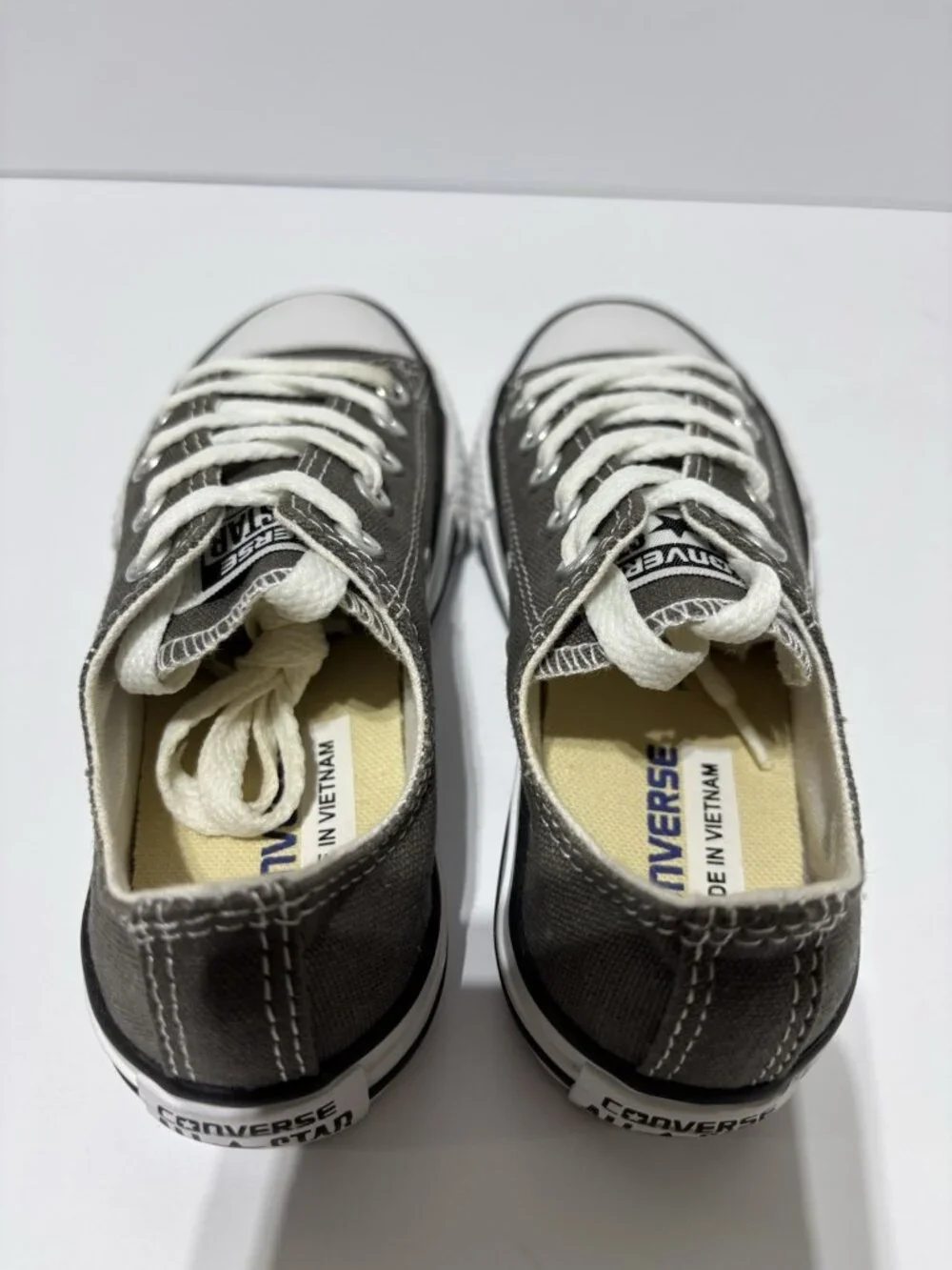 Converse Kids’ Chuck Taylor All Star Lo Top Sneakers, Girls’ Size 12.5 M